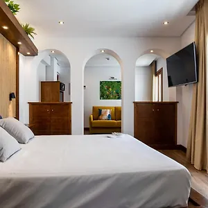 Antantie Hotel