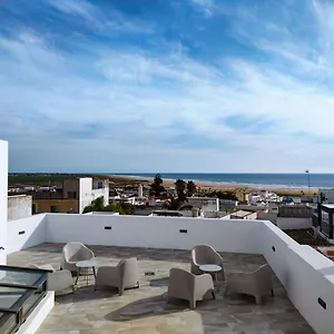 Arena House Conil Guest house